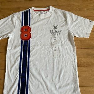 BNWT Tommy Hilfiger Boys T-shirt